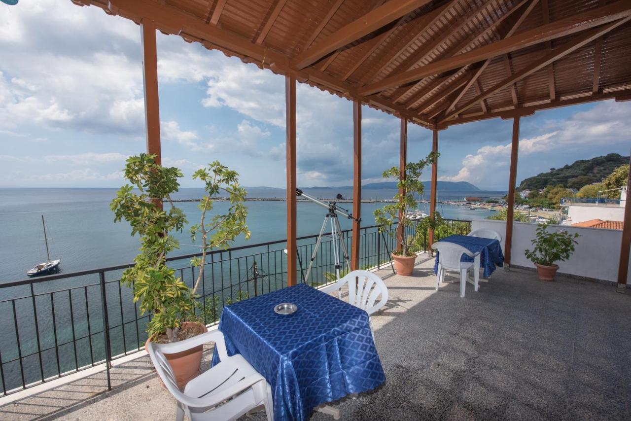 Orfanos Loutraki Rooms Luaran gambar