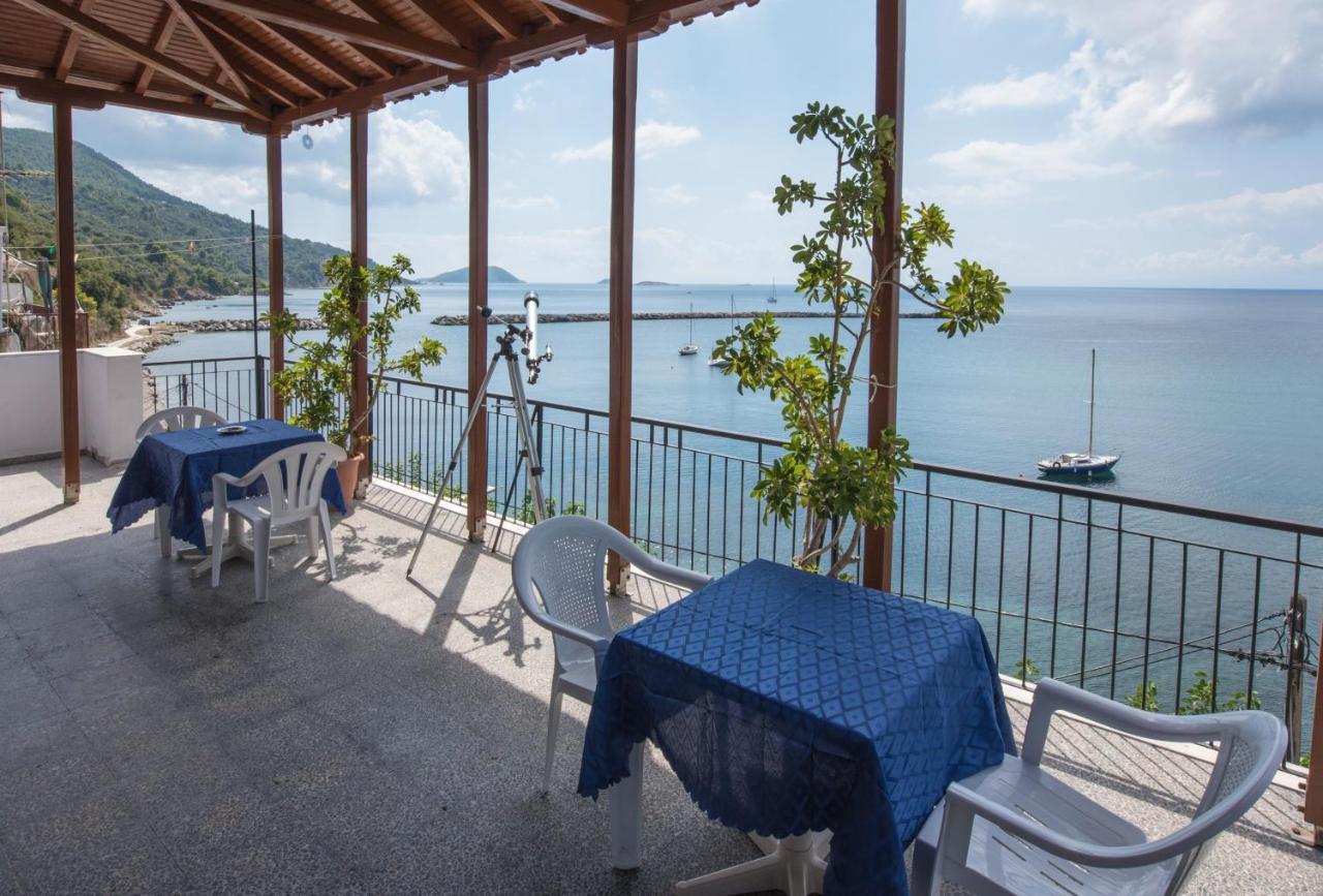 Orfanos Loutraki Rooms Luaran gambar