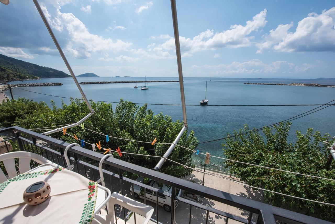 Orfanos Loutraki Rooms Luaran gambar