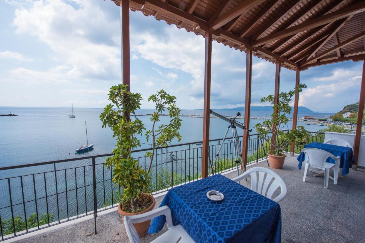 Orfanos Loutraki Rooms Luaran gambar